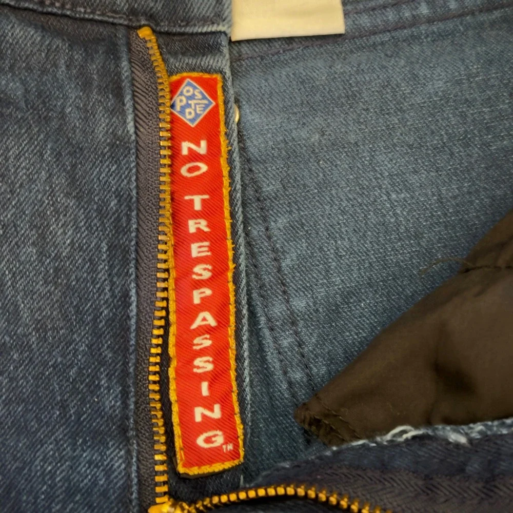 Posted vtg relaxed